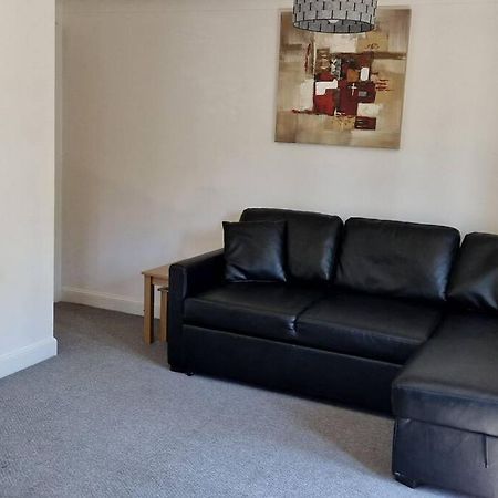 Greenhithe Cosy Apartment, Netflix And Sport Channels Экстерьер фото