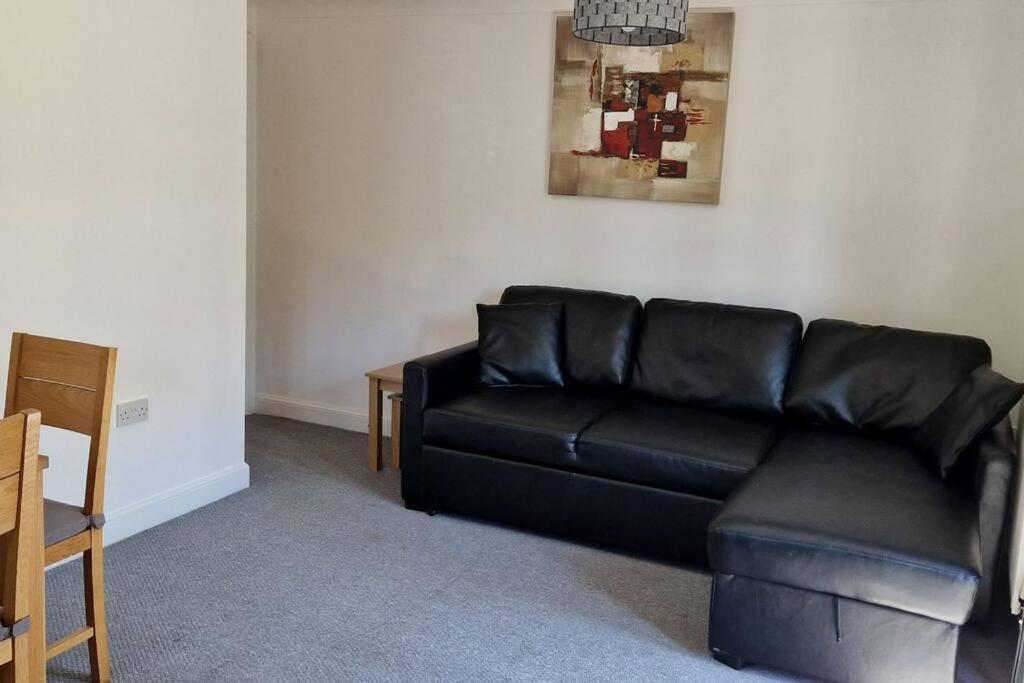 Greenhithe Cosy Apartment, Netflix And Sport Channels Экстерьер фото